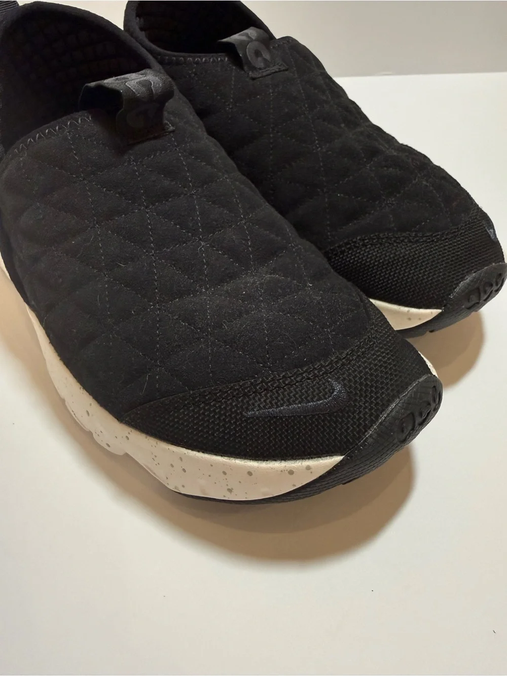 Nike ACG Moc 3.0 Black Slip-On Quilted Athletic Shoe Comfortable Everyday Wear